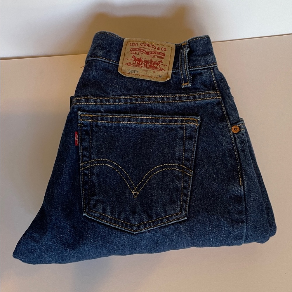 Levi's Dark Blue 550 Classic Relaxed Fit Denim Jeans size 8M